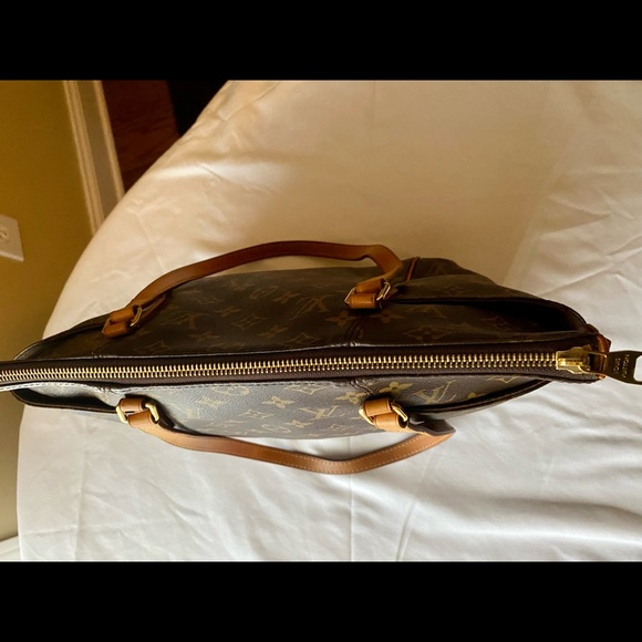 Louis Vuitton Totally PM - Picture 7 of 13